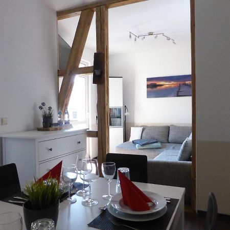 Ferienwohnung Friedrich Schiller, 2 Schlafzimmer, Balkon,Kostenloses Wifi, Naehe Zentrum, Jena Exterior foto