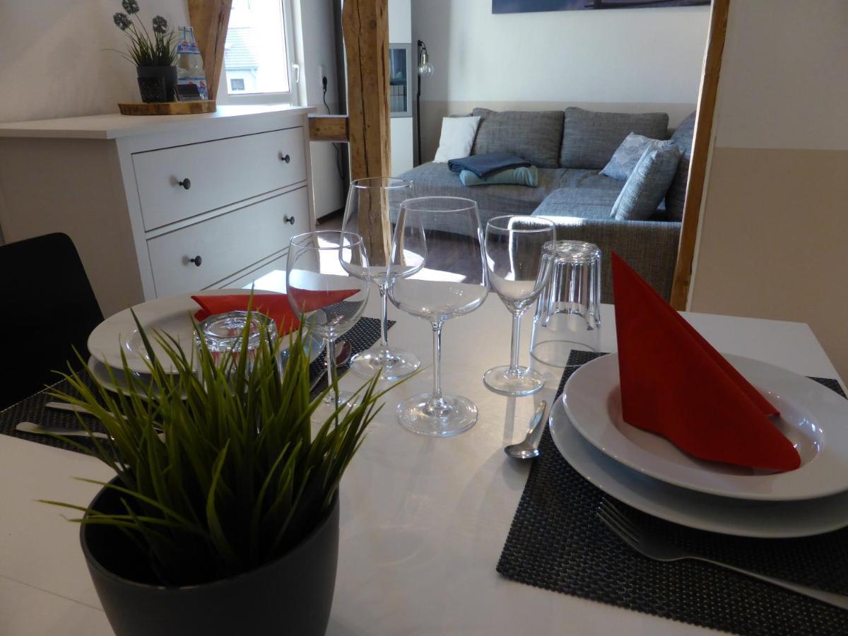 Ferienwohnung Friedrich Schiller, 2 Schlafzimmer, Balkon,Kostenloses Wifi, Naehe Zentrum, Jena Exterior foto