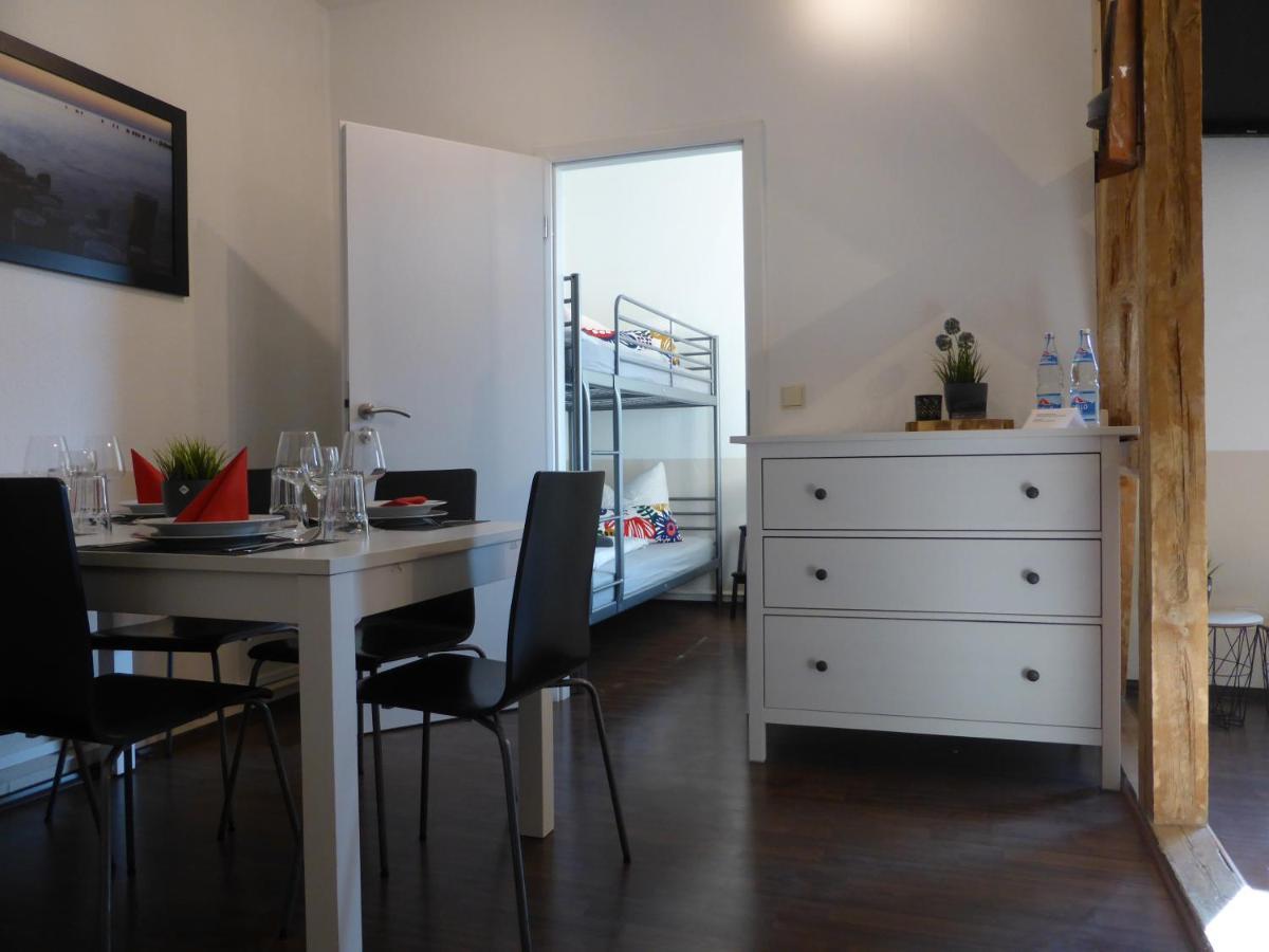 Ferienwohnung Friedrich Schiller, 2 Schlafzimmer, Balkon,Kostenloses Wifi, Naehe Zentrum, Jena Exterior foto